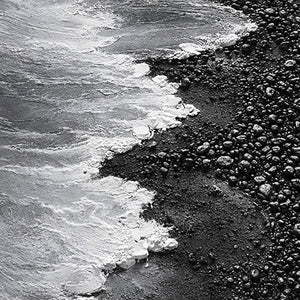 Black and White Coastal Beach Ocean Waves Crashing on Dark Pebble Shore Textured Minimalist Modern Landscape Framed Wall Art for Home Office Decor
